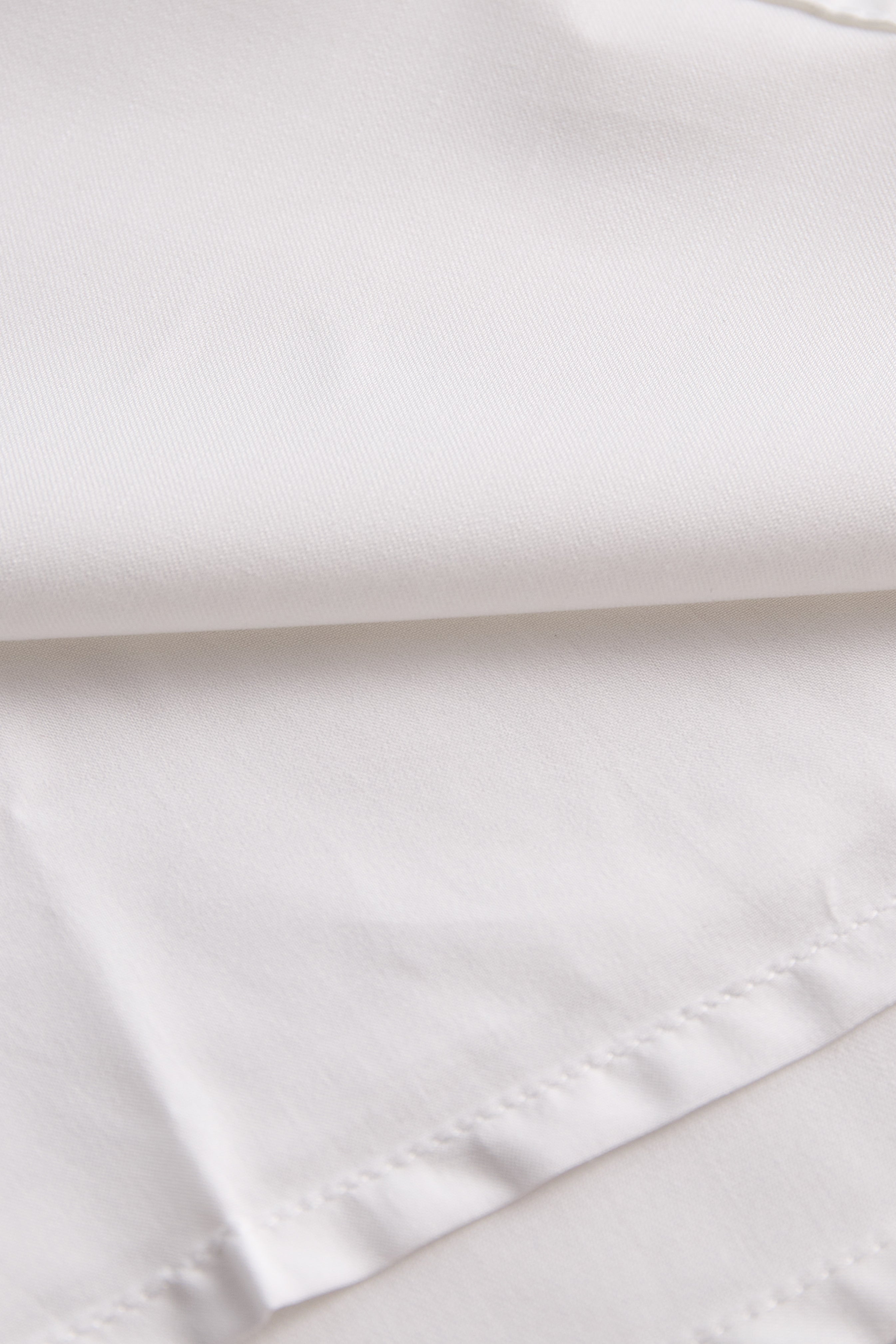 Contrast Trim Halter Blouse